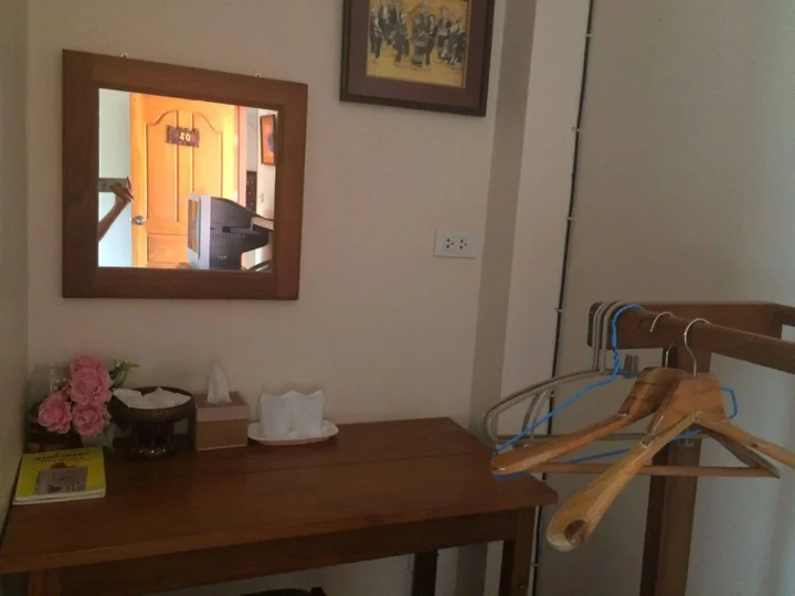Мэхонгсон: Pornpong House