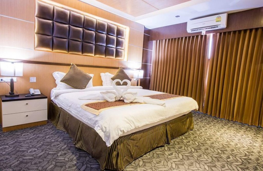 Садао: M Hotel Danok