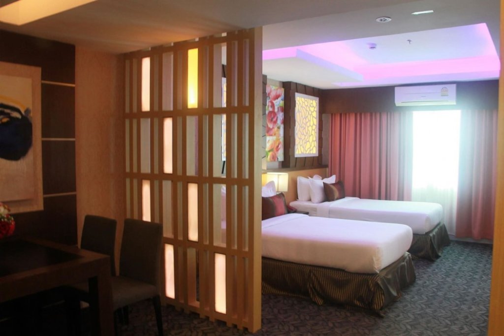 Садао: M Hotel Danok