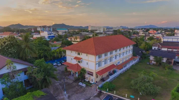 Лоэй: Loei Village Hotel