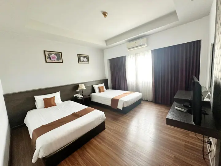 Нанг-Ронг: Akelada Hotel