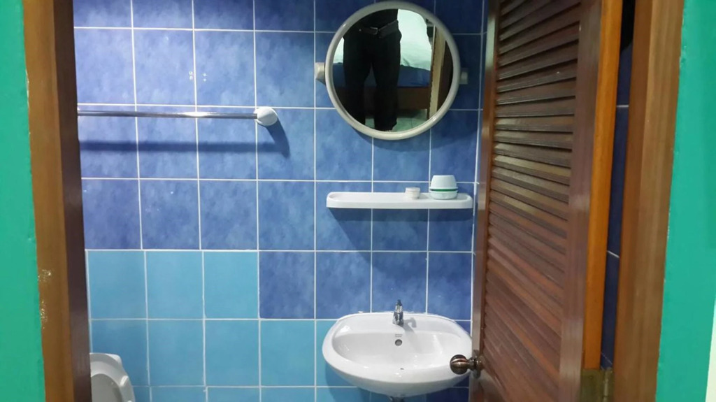 Муанг: Rung Tawan Hostel
