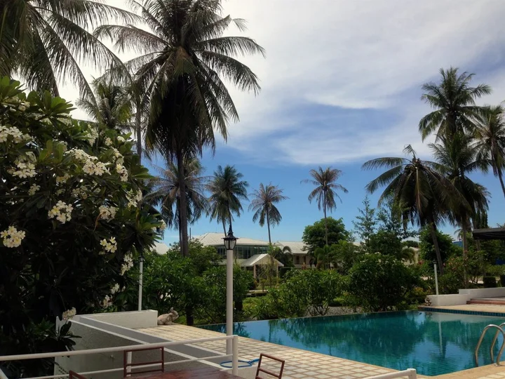 Сирача: Suwan Driving Range and Resort