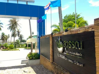 Сирача: Suwan Driving Range and Resort