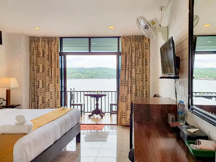 Сангкхла Бури: Phornpailin Riverside Resort