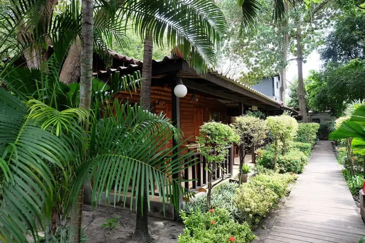 Районг: Tonsak Resort