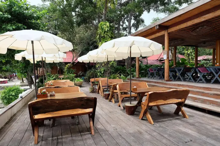 Районг: Tonsak Resort