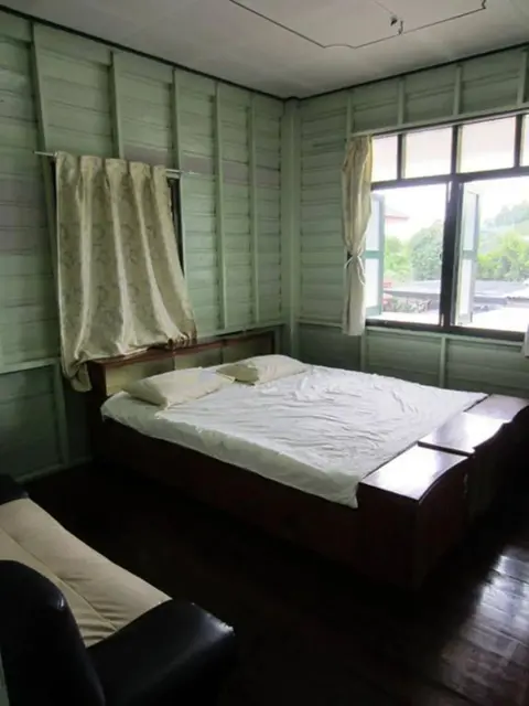 Аюттхая: San Sook Place Guest House