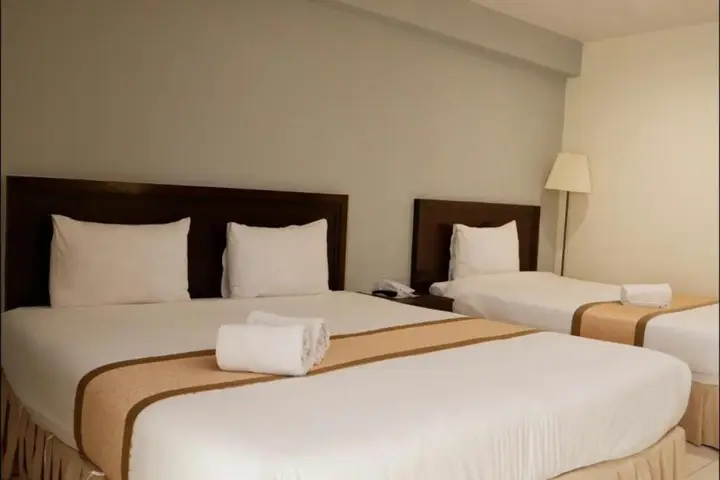 Аюттхая: Phromsuk Hotel Ayutthaya