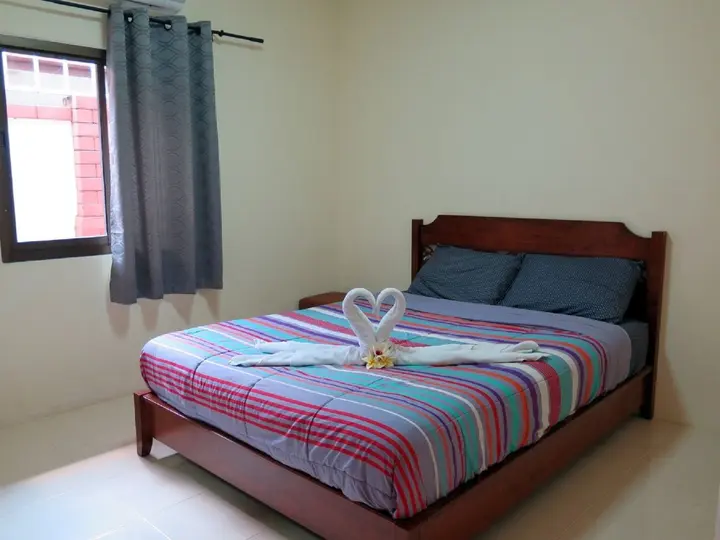 Паттайя: Baan Kanittha - 4 Bedrooms Garden Villa