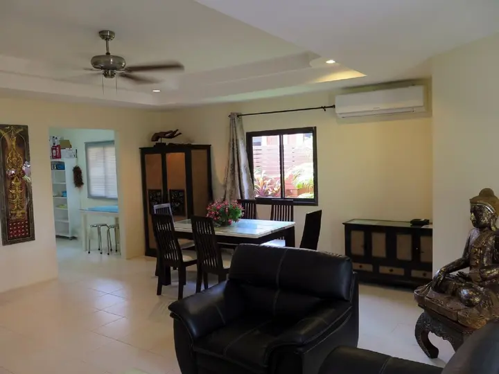 Паттайя: Baan Kanittha - 4 Bedrooms Garden Villa