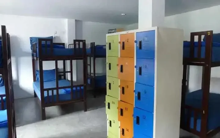 Остров Тау: The CK Hostel