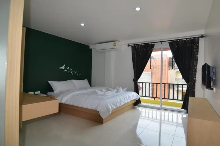 Накхонситхаммарат: Issara Na Nakhon Living Hotel