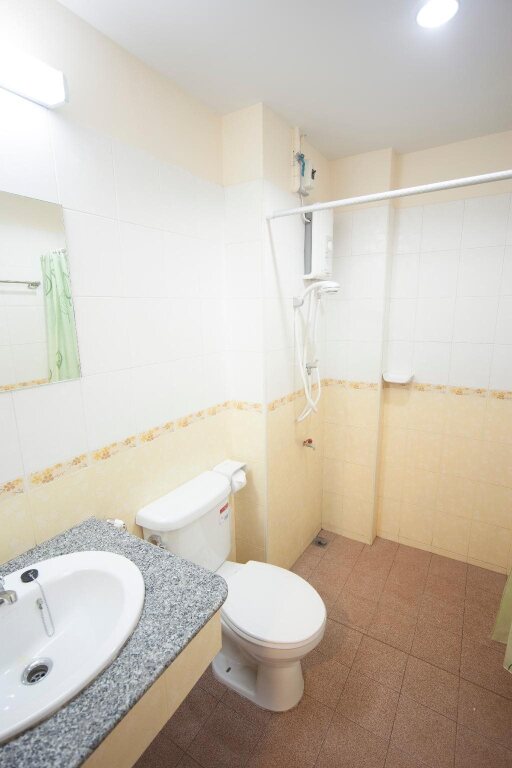 Накхонситхаммарат: Green Place Guest House