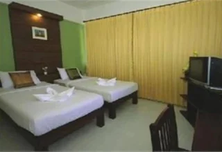 Накхонситхаммарат: Green Place Guest House