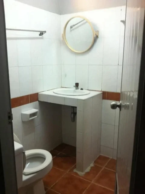 Бангкок: White Orchid Inn