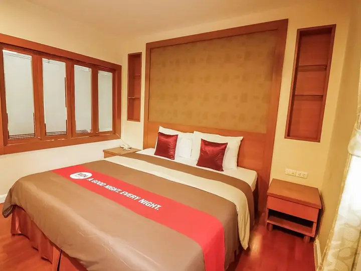 Бангкок: Unico Srinakarin Residence