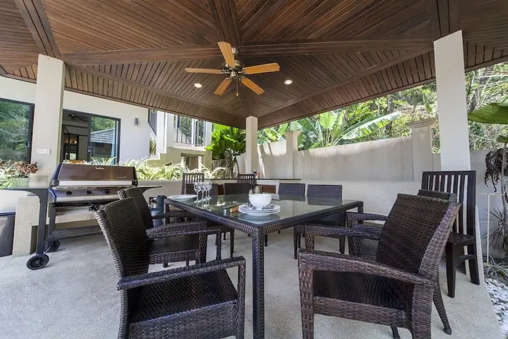 Villa Ploi Attitaya 6 Bed 2 Storey Villa Near Nai Harn Beach — фото 1
