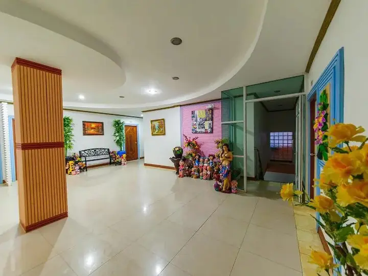 Ко-Лан: Baan Tonpai Koh Larn