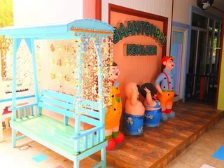Ко-Лан: Baan Tonpai Koh Larn