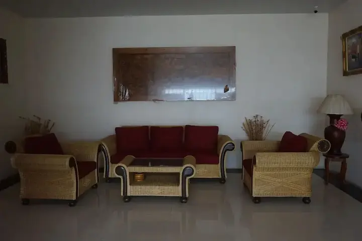 Тхат-Пханом: Pornnarumitr Hotel