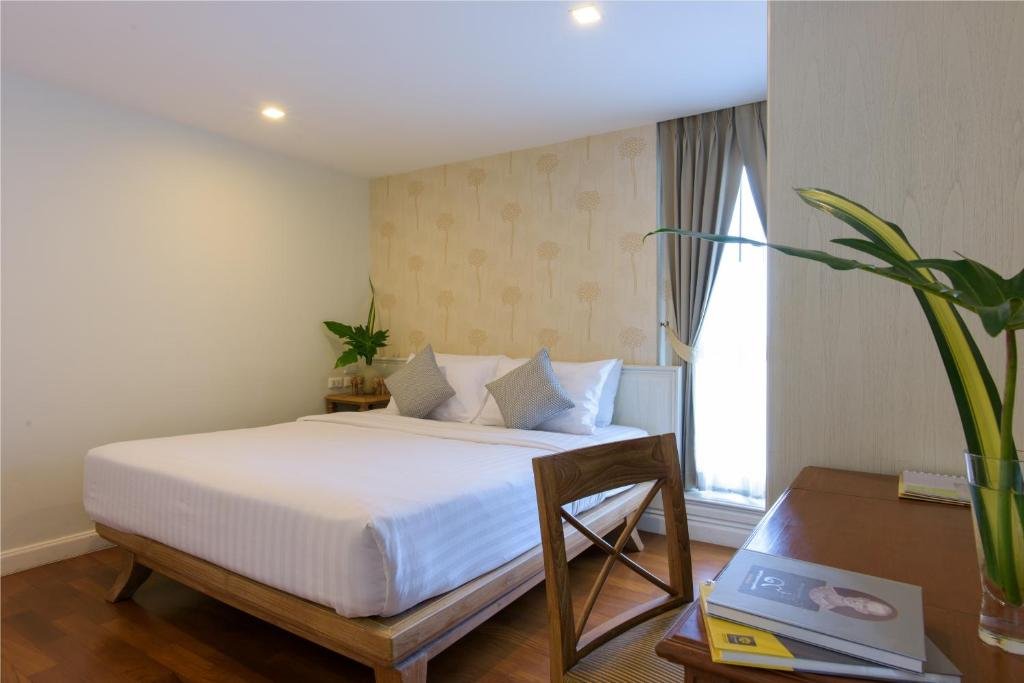 Бангкок: Sabai Sathorn Service Apartment