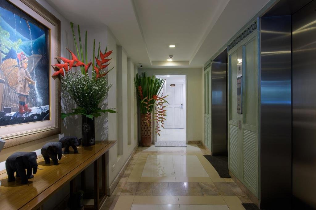 Бангкок: Sabai Sathorn Service Apartment