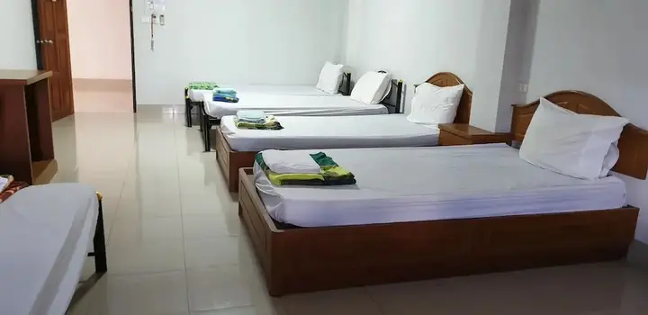 Чумпхон: Yong Dee Apartment