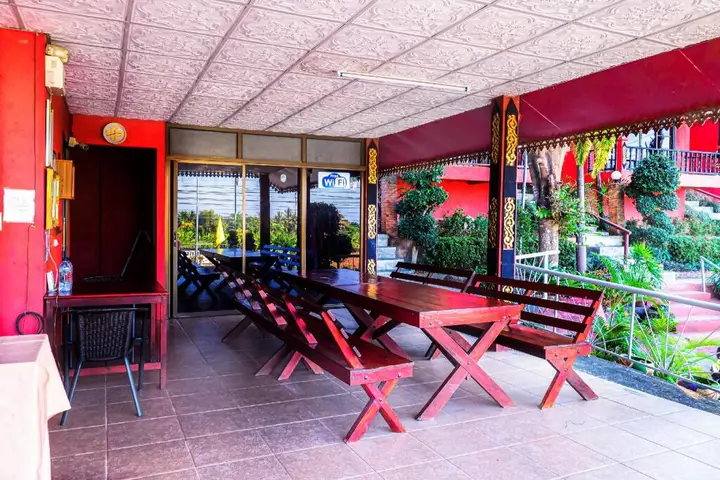 OYO 490 Chiangsan Golden Land Resort 2 (Vaccinated Staff) — фото 6