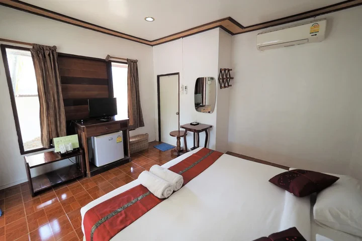 Сай Йок: Khaothone River View Resort