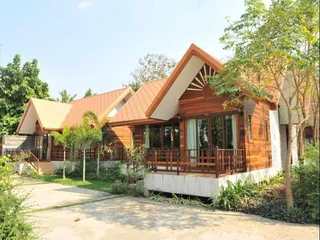 Бури Рам: Viranya Resort
