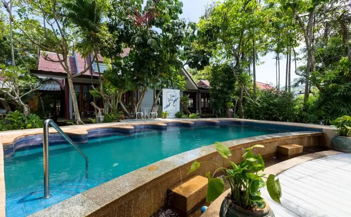 Муанг: The Lantern Hostel and SPA