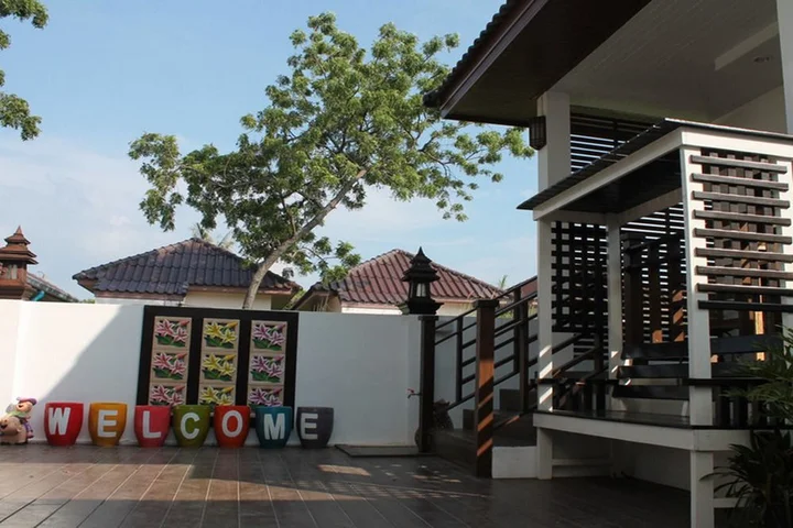 Ко-Лан: Wilawan Pool Resort Koh Larn
