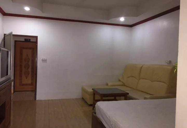 Удонтхани: Lert Prasert House
