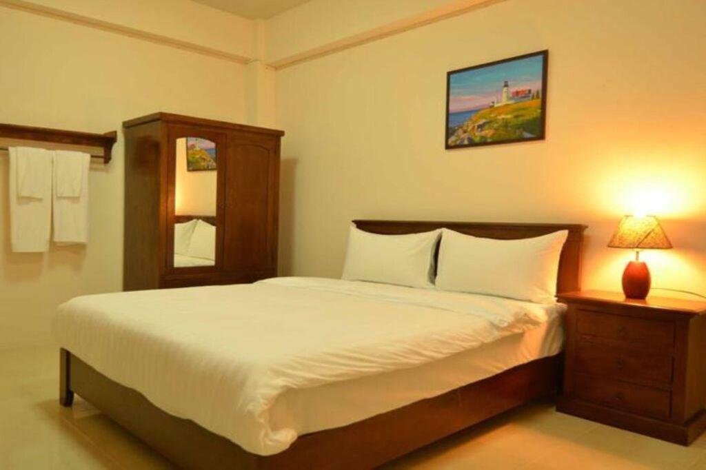 Нонг Нам Дэнг: Phuranya Resort