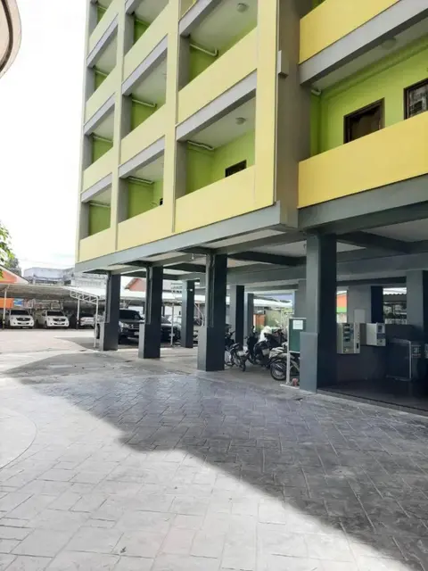 Сураттхани: Phongkaew Hotel