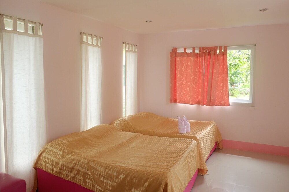 Клаенг: Tonle Home
