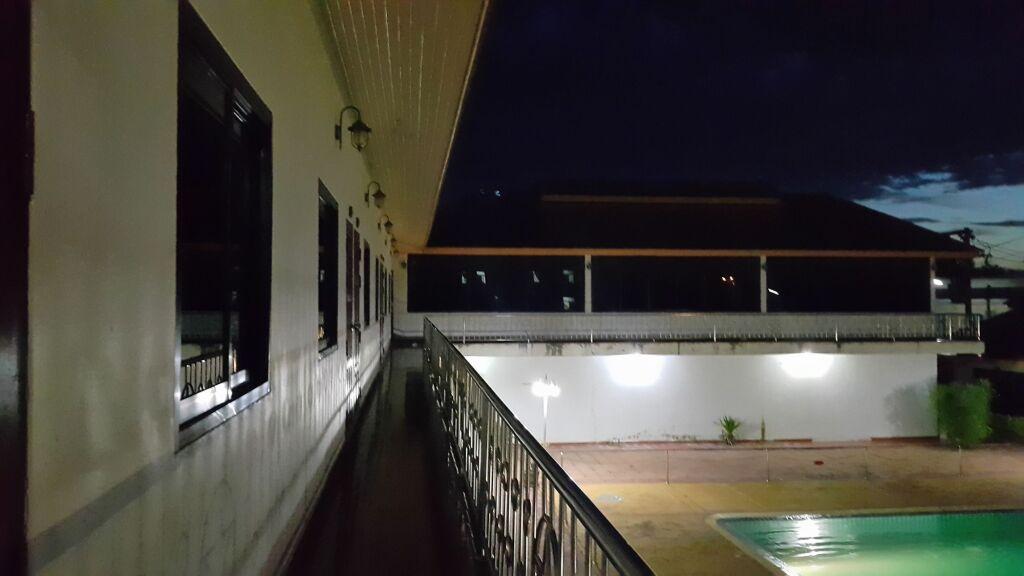 Сураттхани: Sadudee Mansion