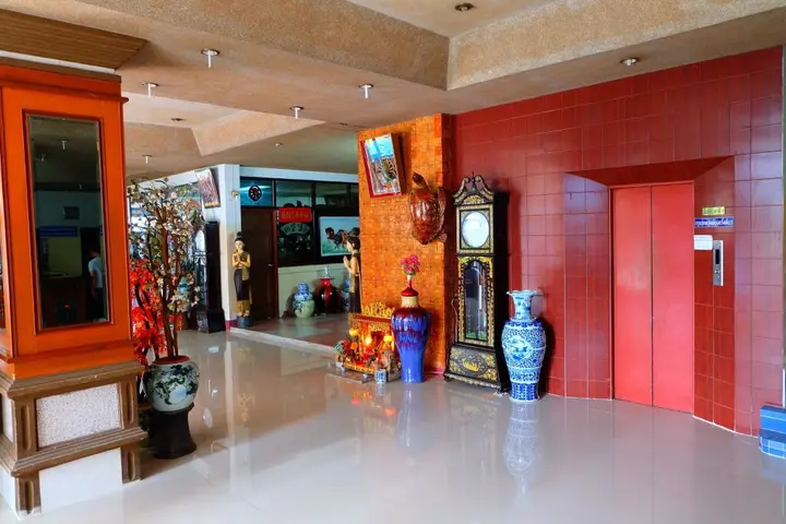 Сураттхани: Thairungruang Backpackers Suratthani
