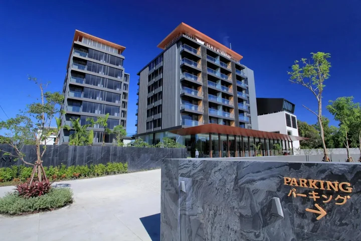Сирача: Balcony Seaside Sriracha Hotel & Serviced Apartments (SHA Extra Plus)