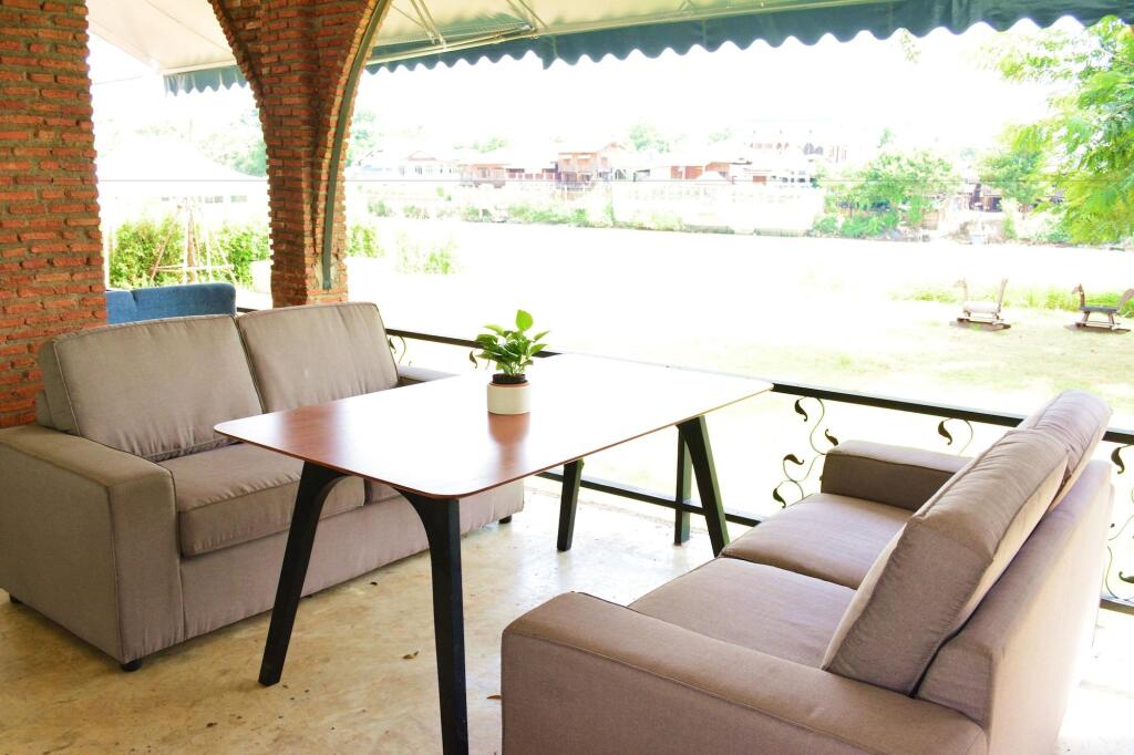 Аюттхая: Home Ayutthaya