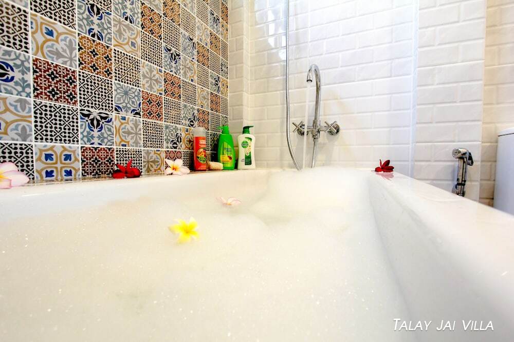 Паттайя: Talay Jai Pool Villa