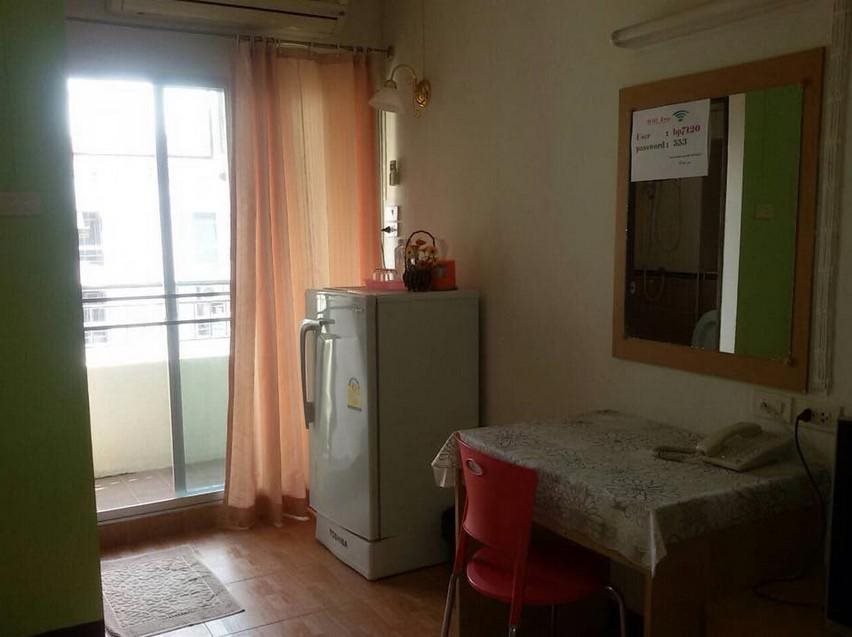 Нонтхабури: B2广场酒店(B2 Place)