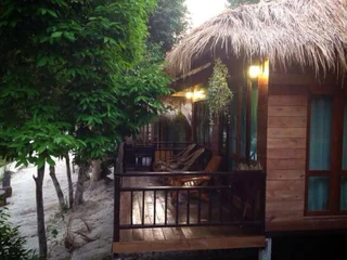 Ко-Липе: Raya Resort