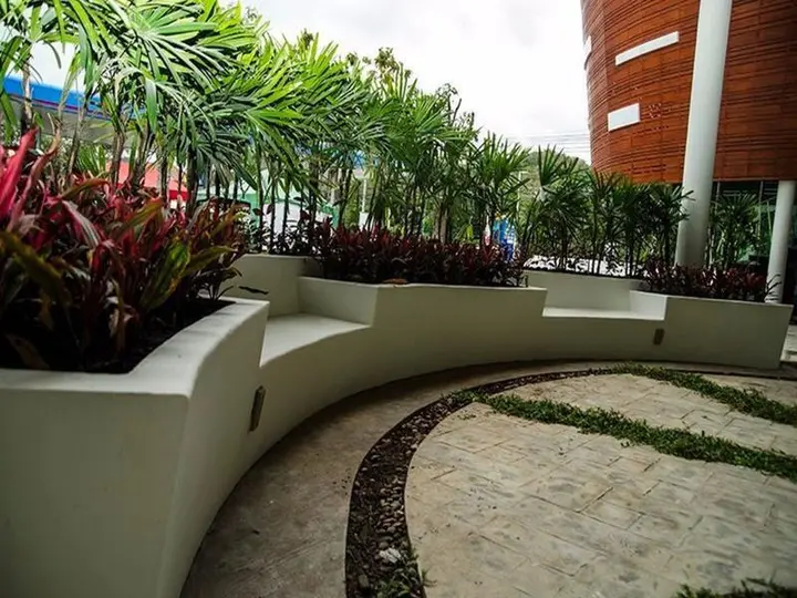 Нонг Нам Дэнг: Khaoyai Station & Hotel