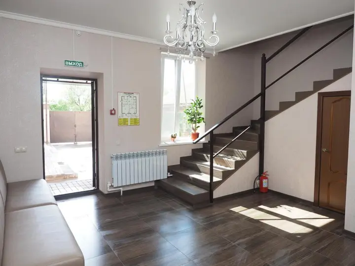 Азов: Guest House Prestige