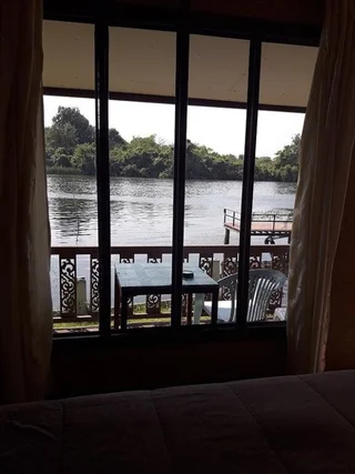 Канчанабури: Bambooya Resort