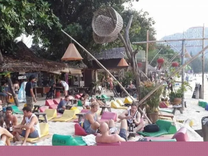 Пхи-Пхи-Дон: Koh Phi Phi Stones Bar Dorm Rooms & Restaurant