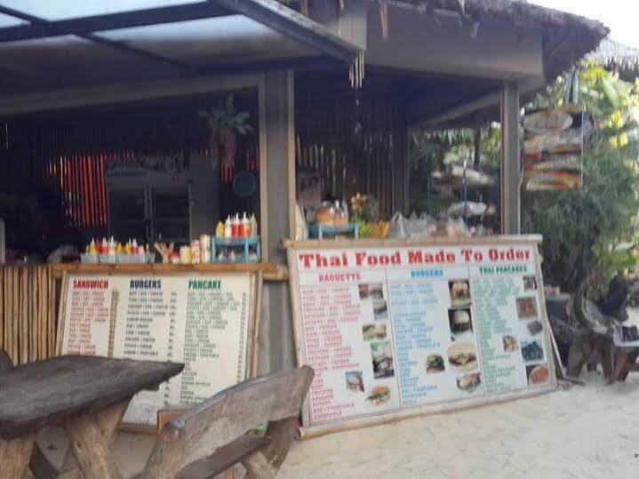 Пхи-Пхи-Дон: Koh Phi Phi Stones Bar Dorm Rooms & Restaurant