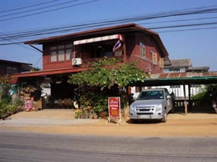 Чианг-Хан: Baan Khun Yay Homestay